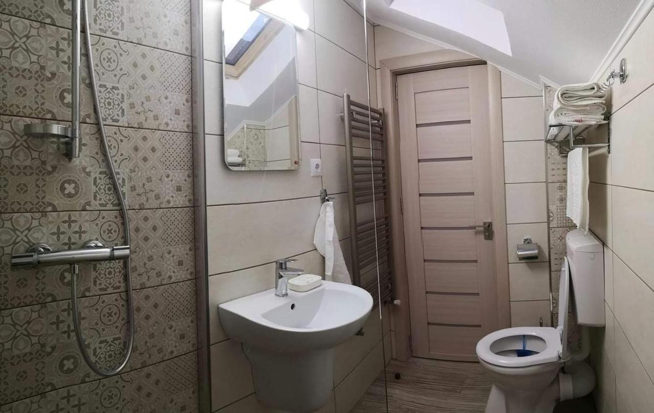 Casa Cizi Hotel Călimăneşti Buitenkant foto