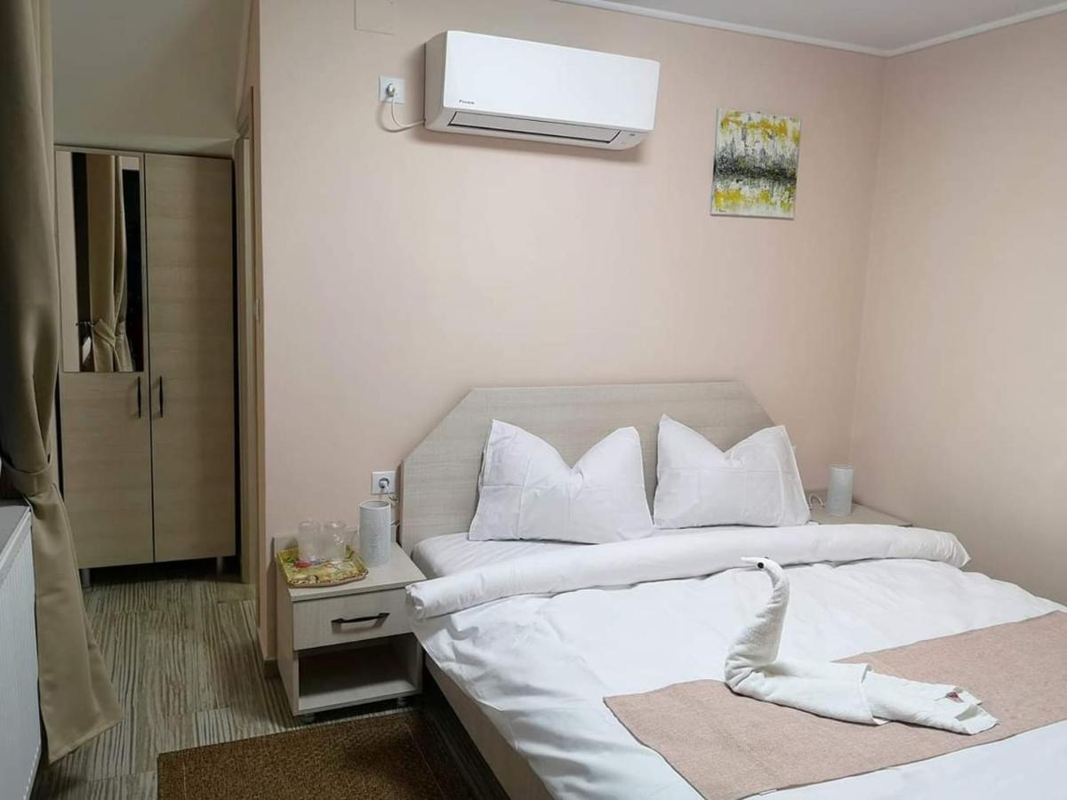 Casa Cizi Hotel Călimăneşti Buitenkant foto