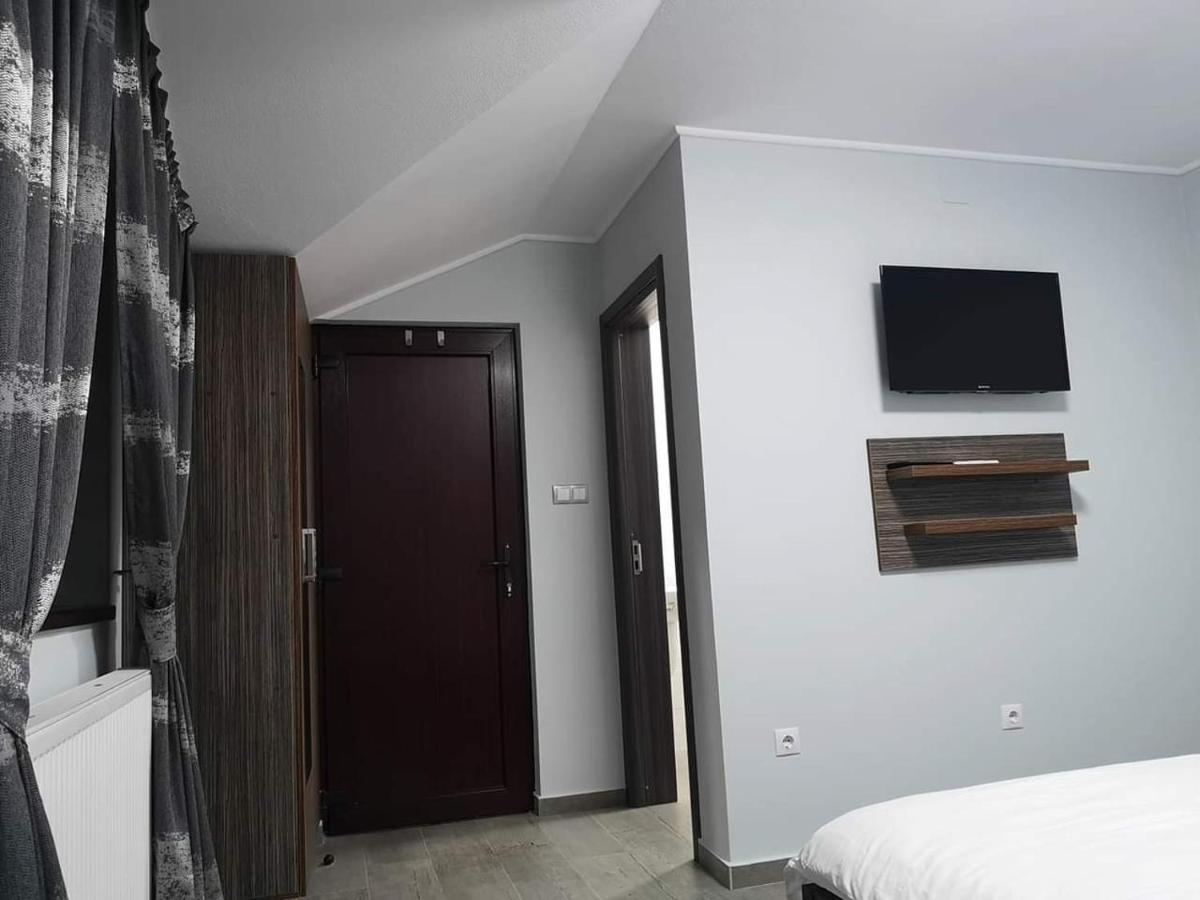 Casa Cizi Hotel Călimăneşti Buitenkant foto