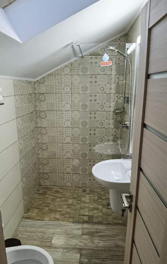Casa Cizi Hotel Călimăneşti Buitenkant foto